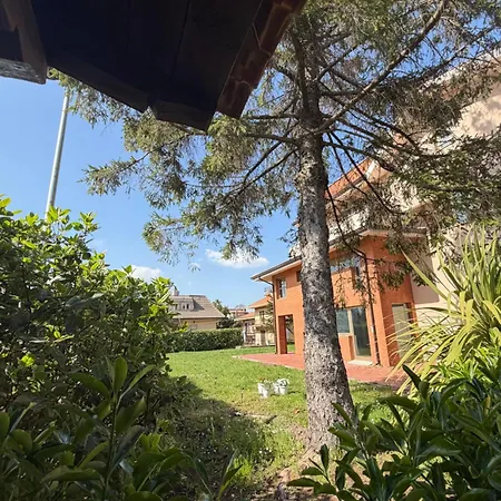Firmamento Royal House * Rocca Priora (Rome)